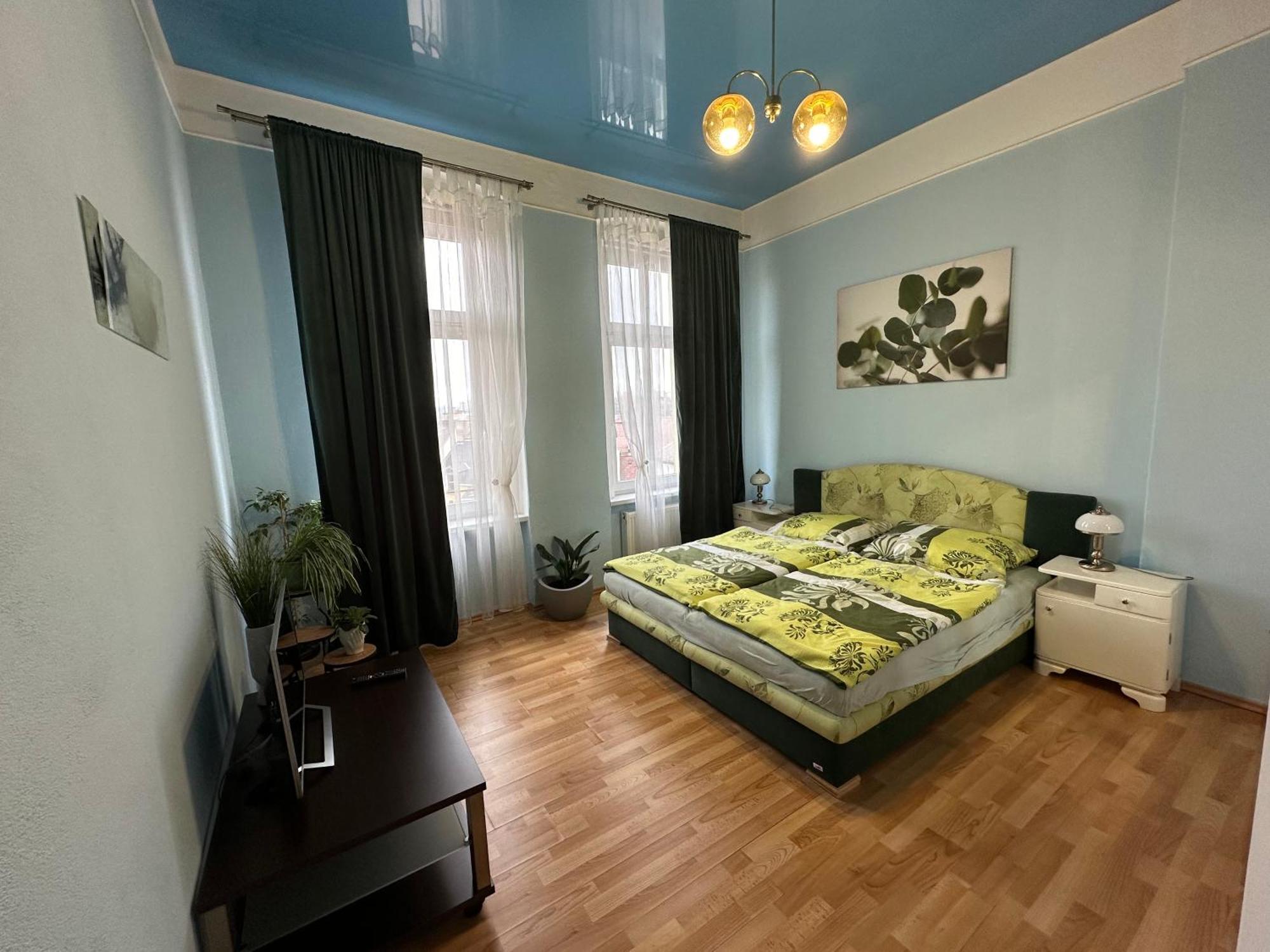 Ferienwohnung Svahova 986/6 Karlsbad Exterior foto