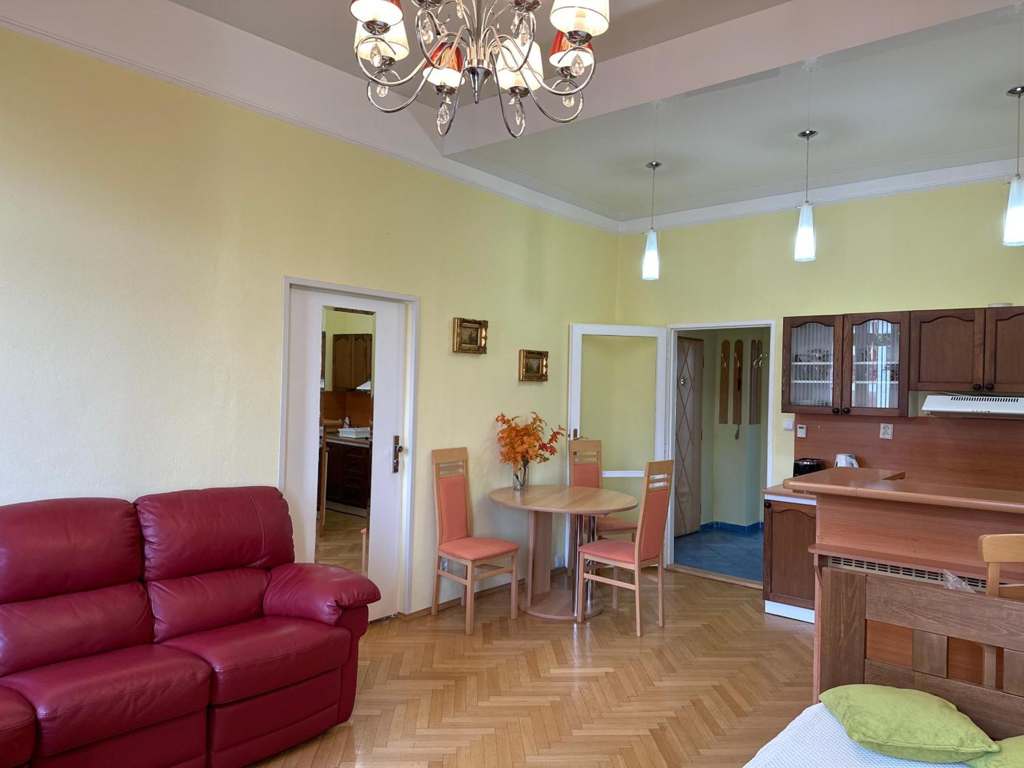 Ferienwohnung Svahova 986/6 Karlsbad Exterior foto